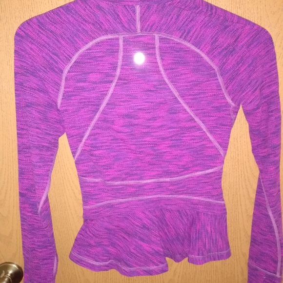 Lululemon Jacket 💜💓 - Picture 3 of 6